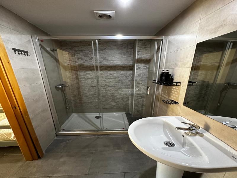 New Art Hostel Albergue Juvenil image