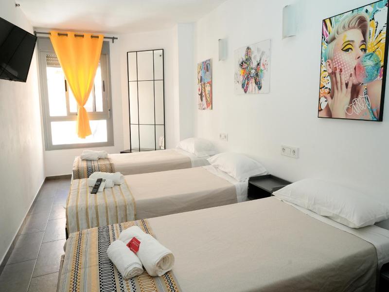 New Art Hostel Albergue Juvenil image