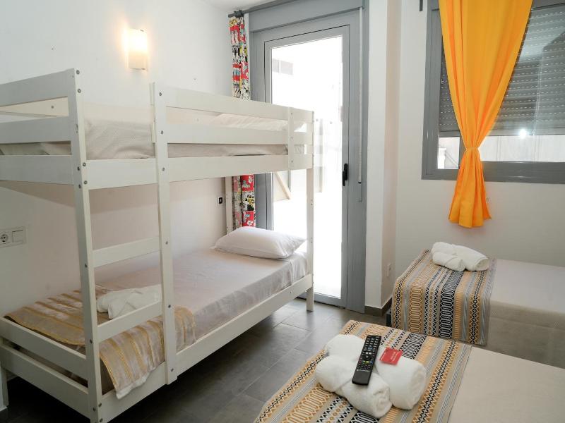 New Art Hostel Albergue Juvenil image