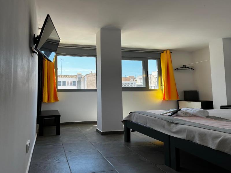 New Art Hostel Albergue Juvenil image