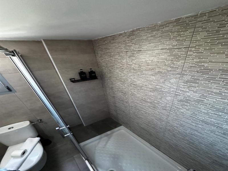 New Art Hostel Albergue Juvenil image