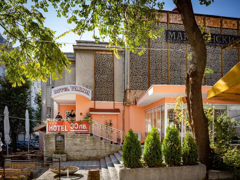 Family Hotel Varna image