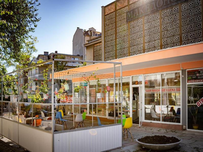 Family Hotel Varna image