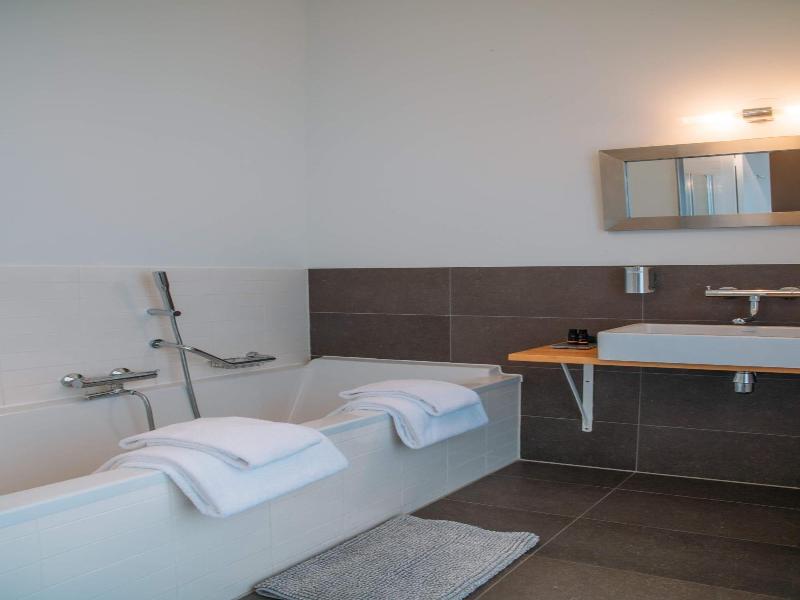 Hotel Ml image