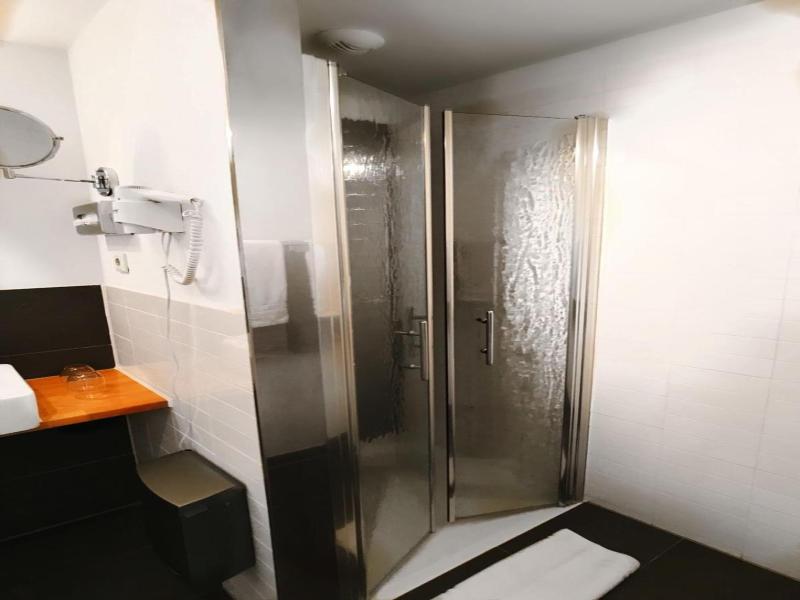 Hotel Ml image