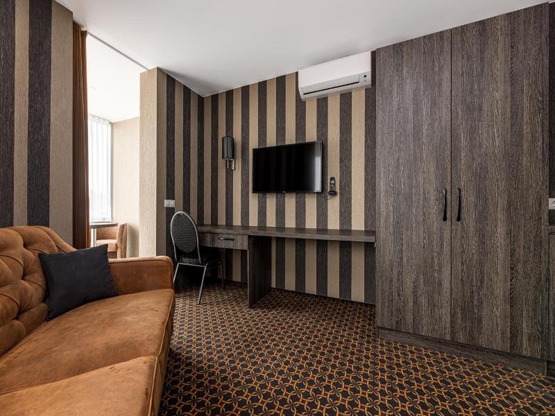 Resort Hotel Elija image