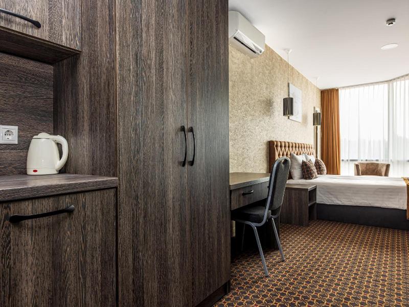 Resort Hotel Elija image