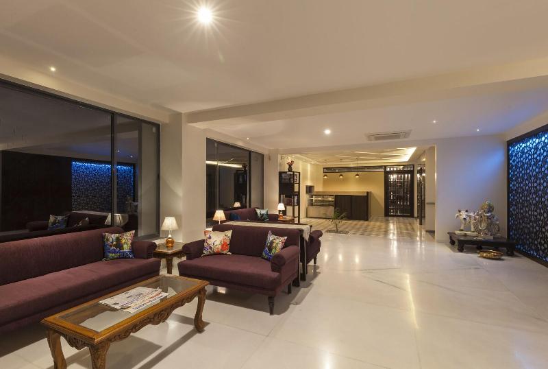 Krishna Inn - The Green Hotel