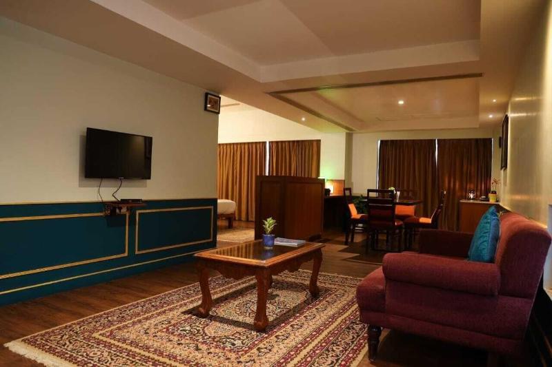 Krishna Inn - The Green Hotel 3