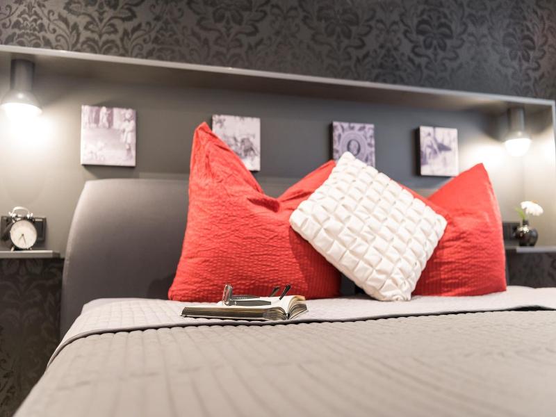 Friedrich Boutique Apartments image