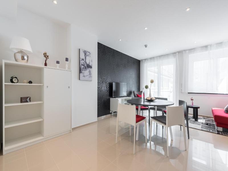 Friedrich Boutique Apartments image