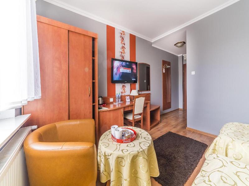 Hotel Doris image