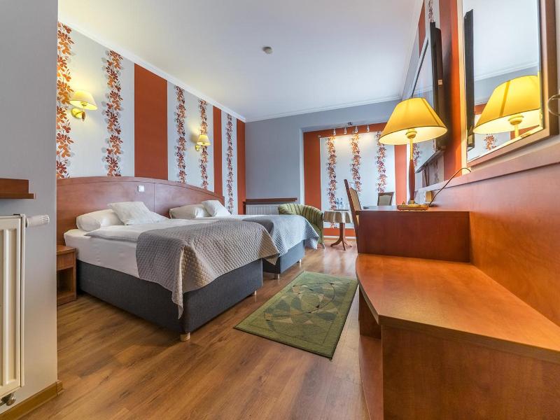 Hotel Doris image