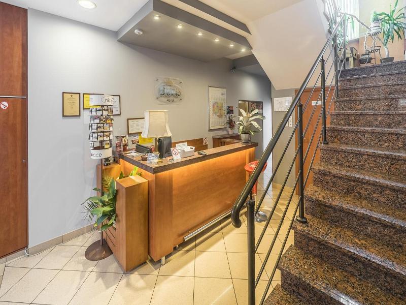Hotel Doris image
