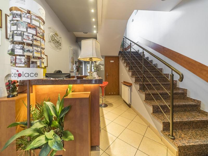 Hotel Doris image