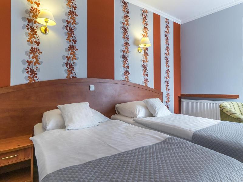 Hotel Doris image