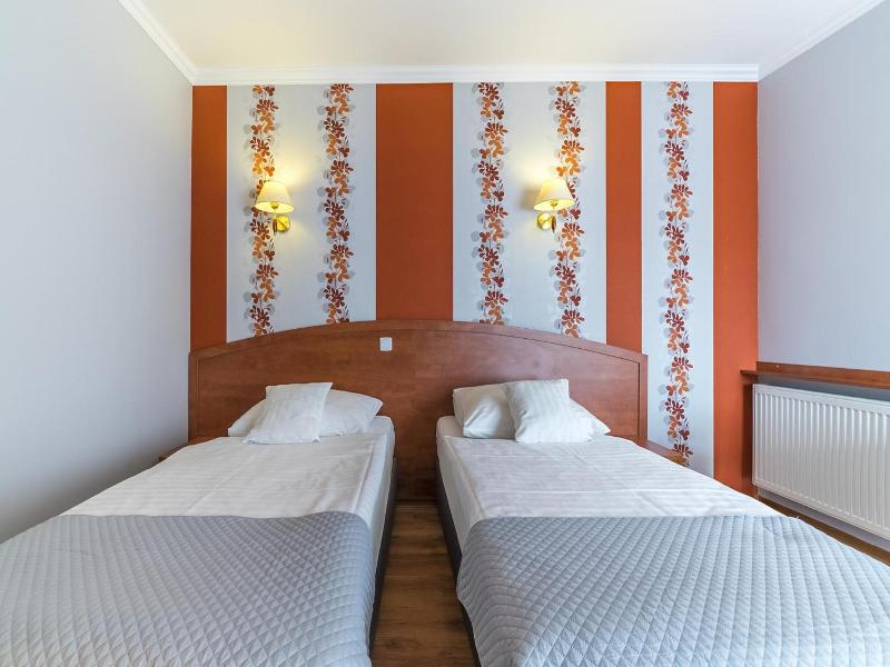 Hotel Doris image
