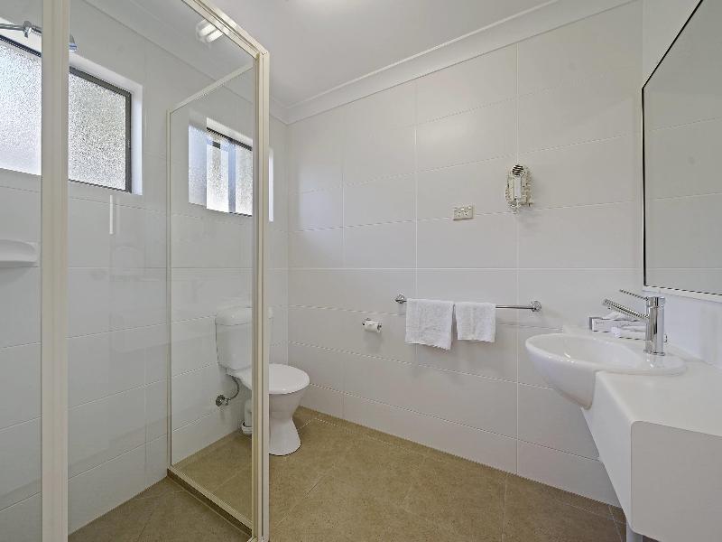 Comfort Inn Glenfield image