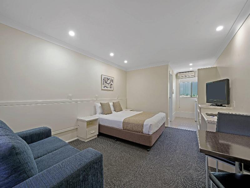 Comfort Inn Glenfield image
