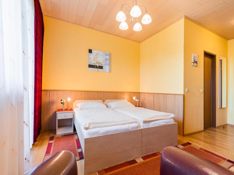 Hotel Garni Steinfeld image