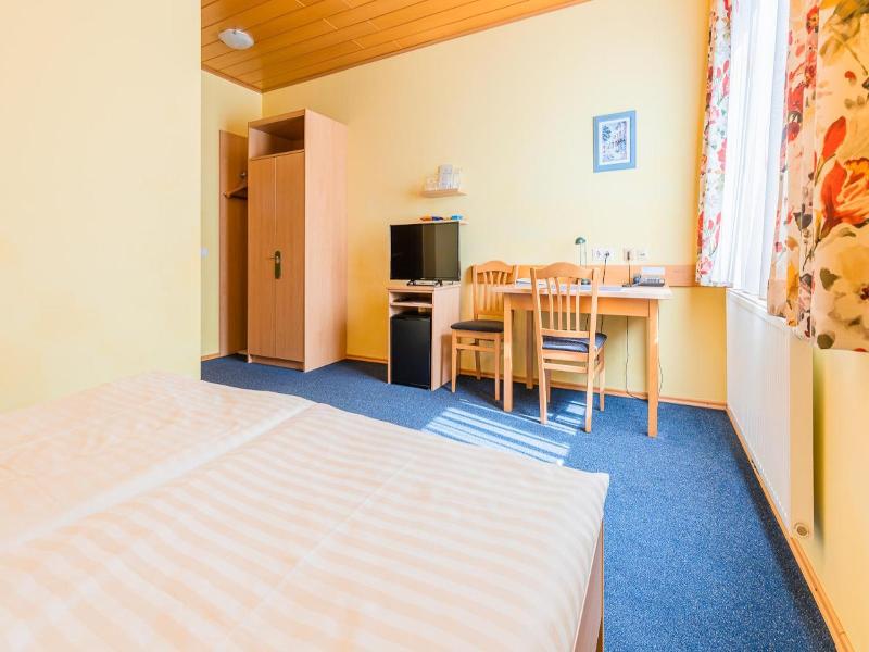 Hotel Garni Steinfeld image