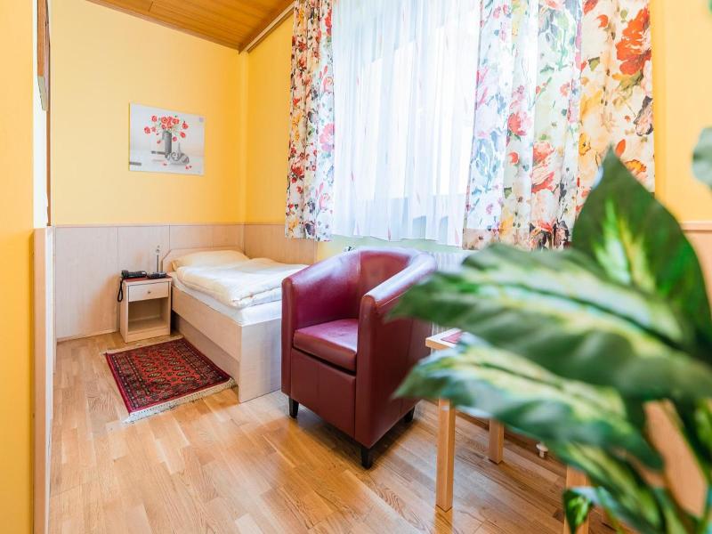 Hotel Garni Steinfeld image