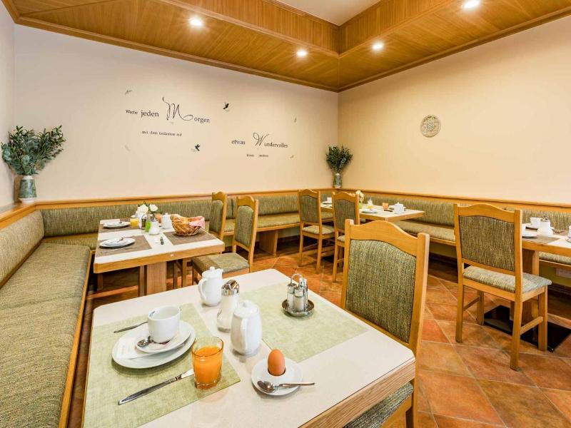 Hotel Garni Steinfeld image