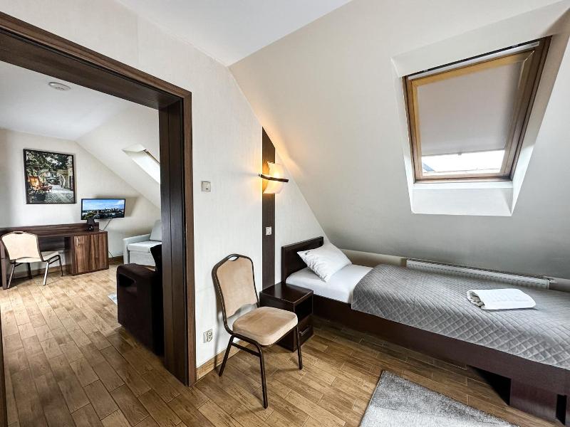 Hotel Mieszko image