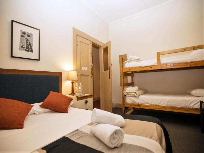 Delatite Hotel