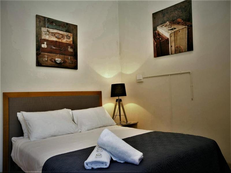 Delatite Hotel