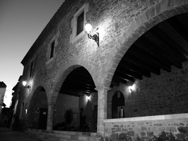 Hotel La Piqueta image