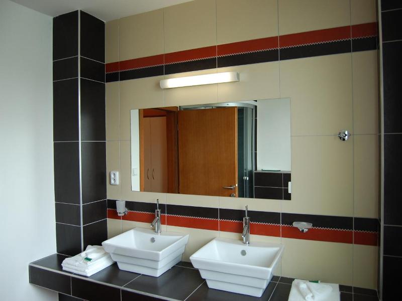 Hotel 21 image
