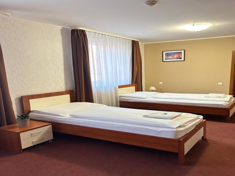Hotel 21 image