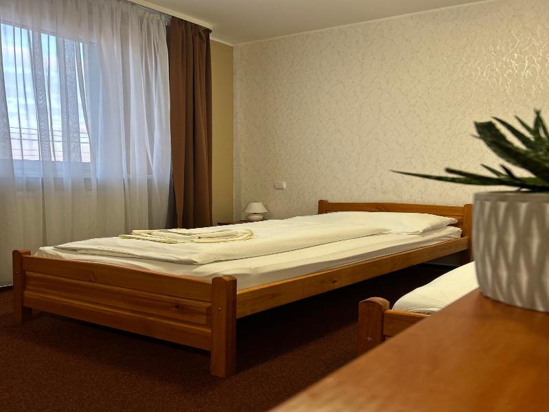Hotel 21 image