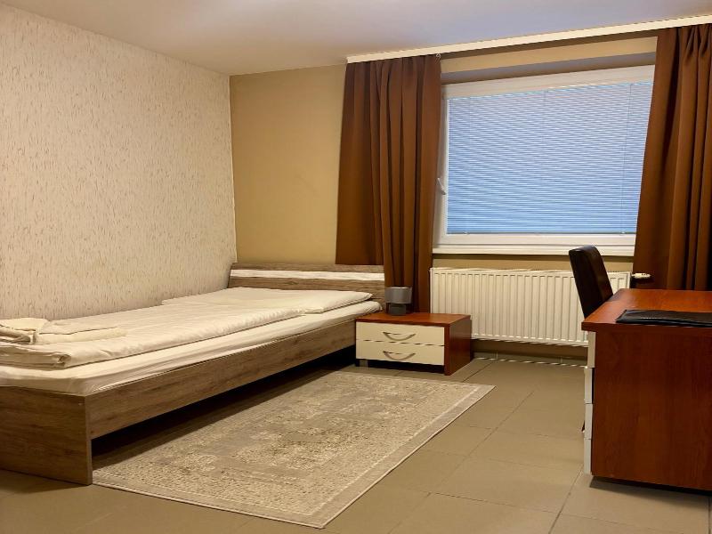 Hotel 21 image