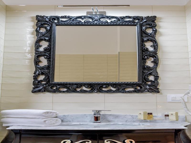 Marie Claire Apartments Spa image