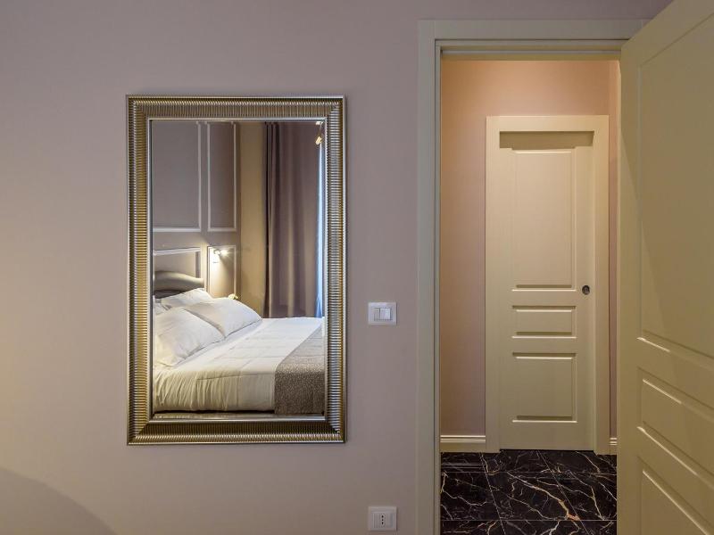 Marie Claire Apartments Spa image