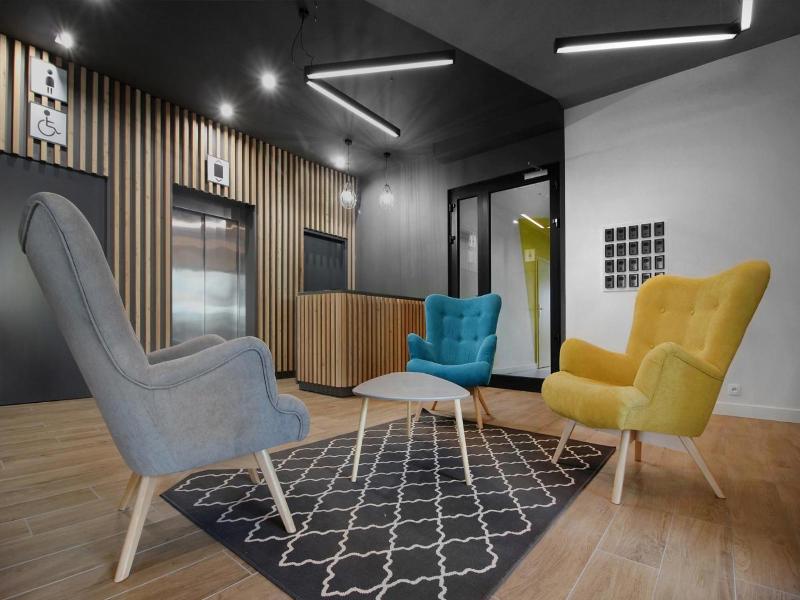 Lemon Plaza Hotel image