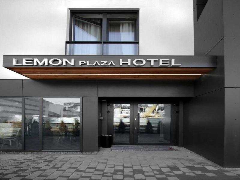Lemon Plaza Hotel image