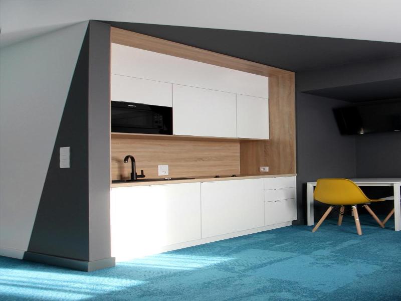 Lemon Plaza Hotel image