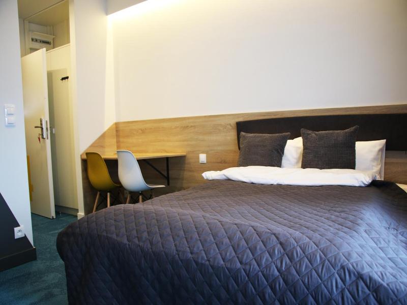 Lemon Plaza Hotel image