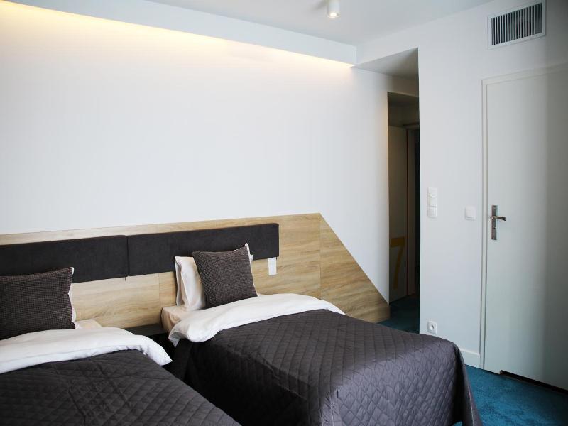 Lemon Plaza Hotel image