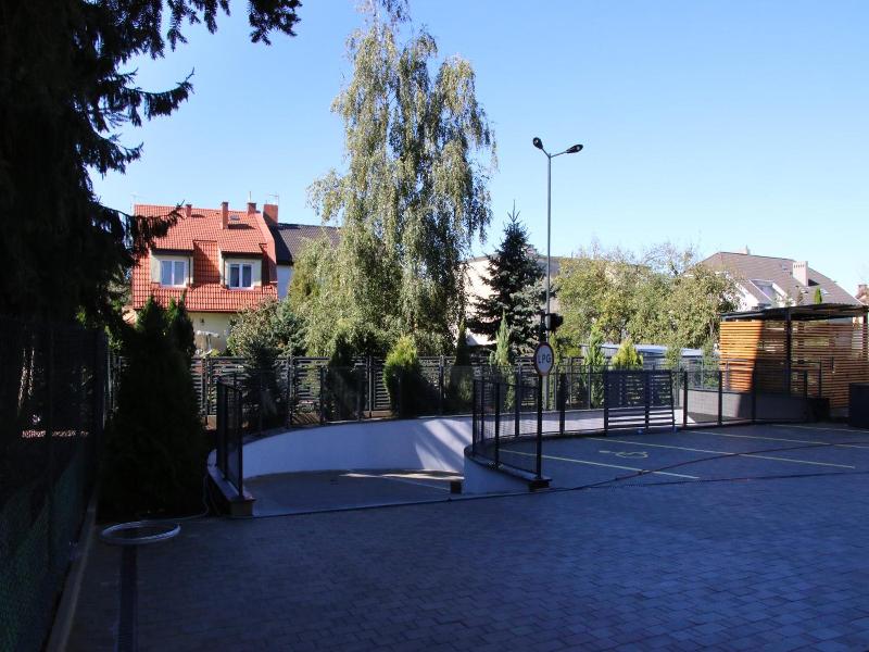 Lemon Plaza Hotel image