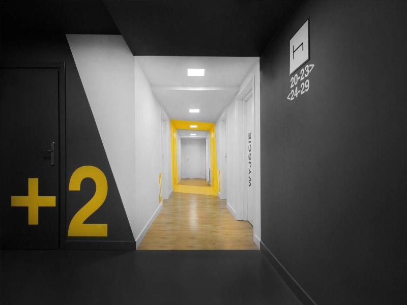 Lemon Plaza Hotel image