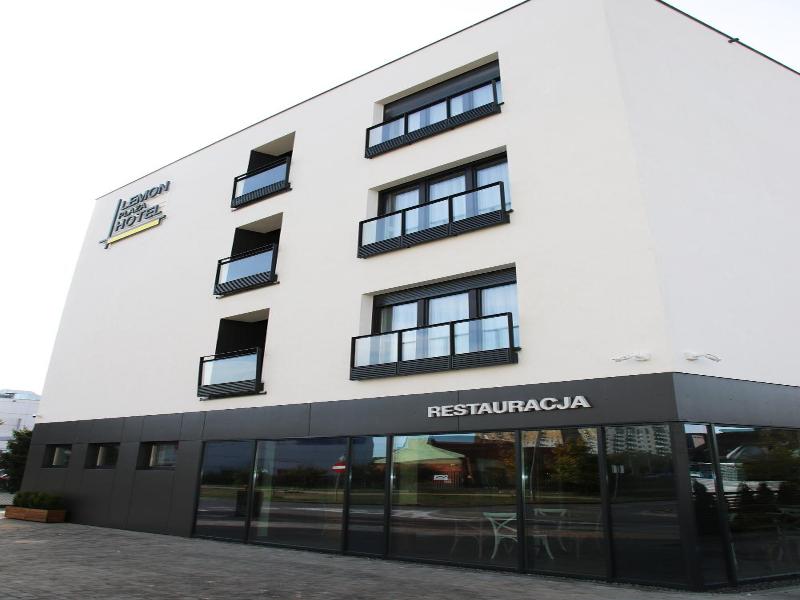 Lemon Plaza Hotel image