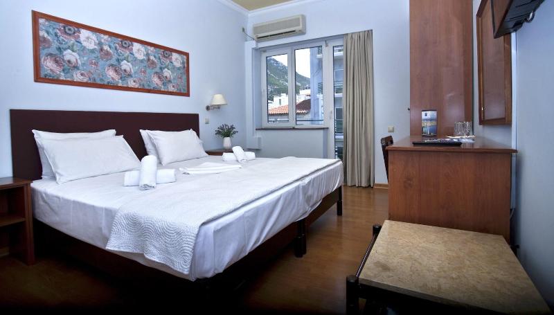Grand Hotel Loutraki image