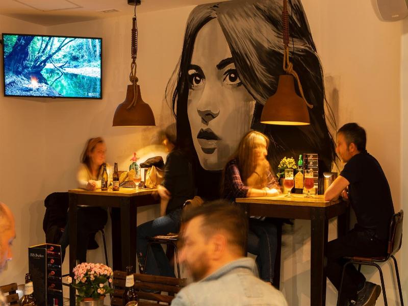 Winederful Hostel Cafv image
