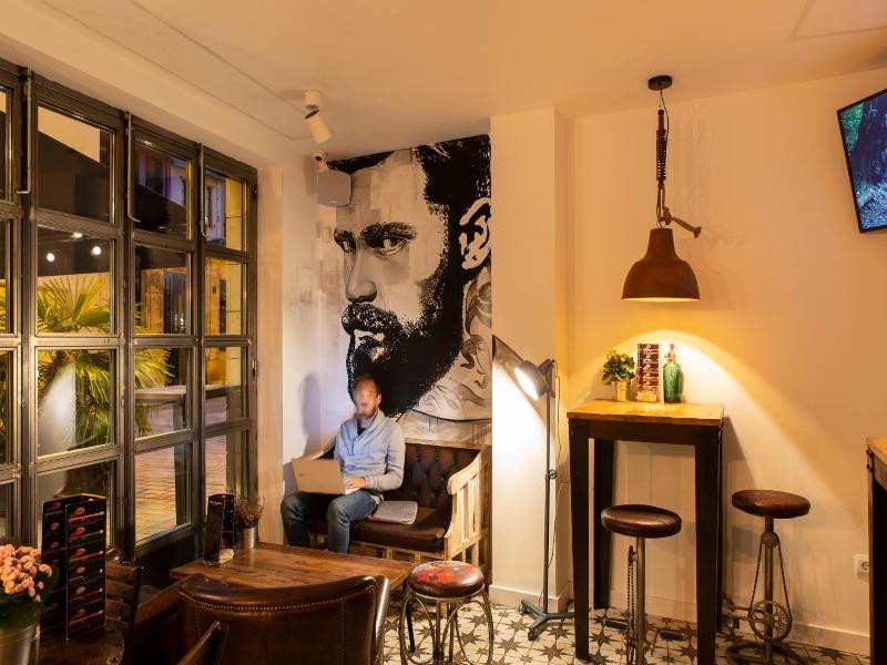 Winederful Hostel Cafv image