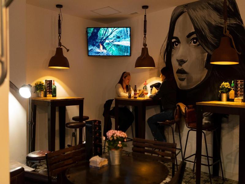 Winederful Hostel Cafv image
