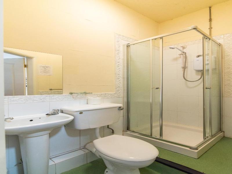 Old Trafford Stadium Hotel image